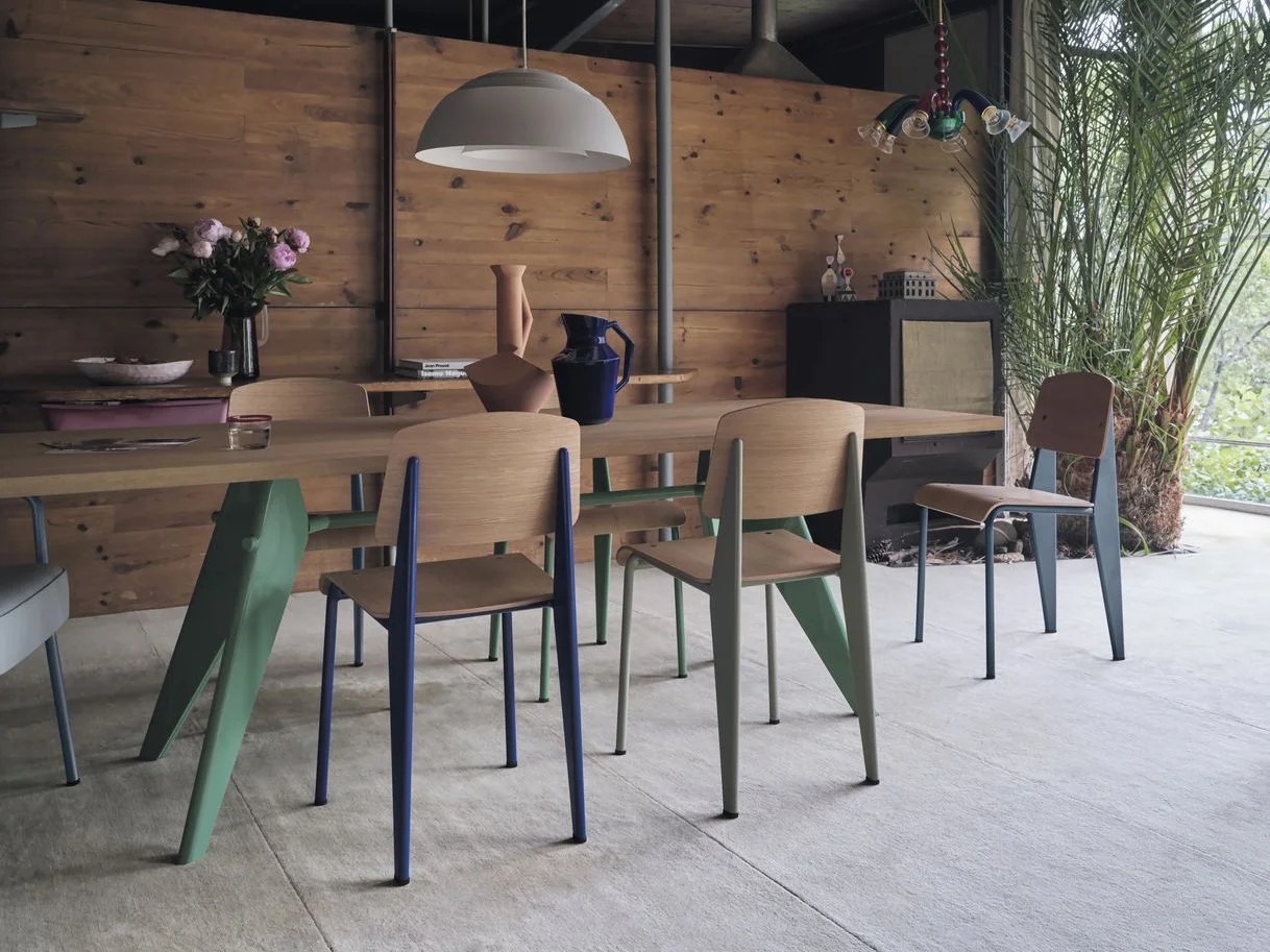 Vitra Standard Jean Prouvé | Design-Ikone ➤ Jetzt entdecken